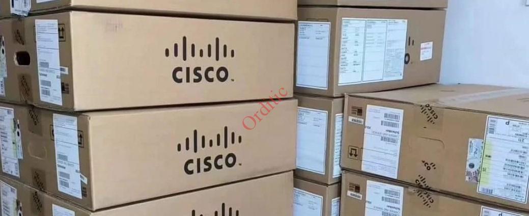 Switch Cisco Catalyst 9200L 48 ports - E 4x 1G - commutateur - intelligent - 48 x 10/100/1000 (PoE+) - Montable sur rack - PoE+ – Image 2